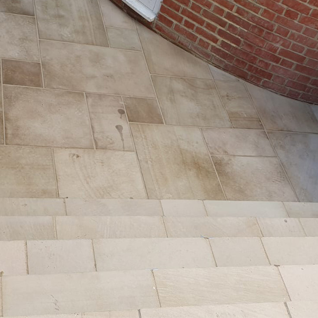 WhatsApp Image 2024-03-05 at 19.05.10 (1)